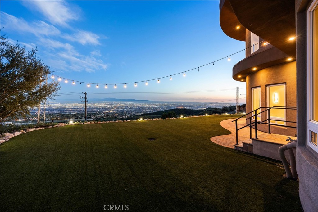 10320 Snowdrop Road