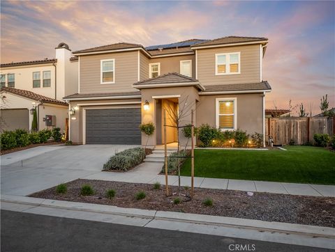 Photo of 4483 Crown Bluffs Drive, Madera, CA 93636 (MLS # FR26050625)