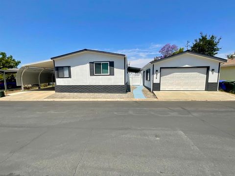 Photo of 18218 Paradise Mountain Road #158, Valley Center, CA 92082 (MLS # NDP2506285)