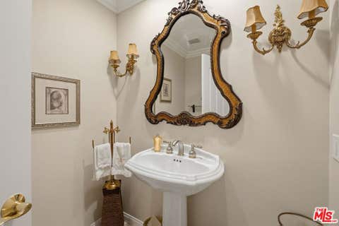 Tiny photo for 2663 Country Lane, Westlake Village, CA 91361 (MLS # 26862115)