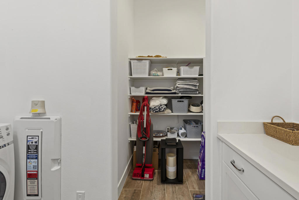 Del Webb RM - Residential