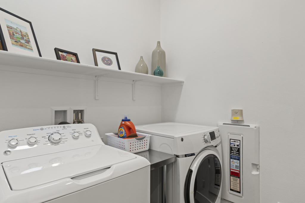 Del Webb RM - Residential