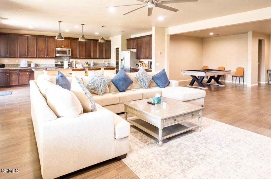 84319 Cigno Court