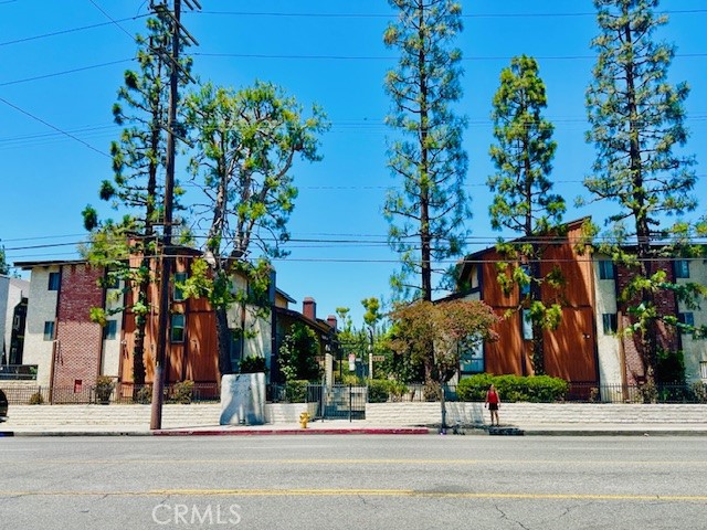 9039 Van Nuys Boulevard 202