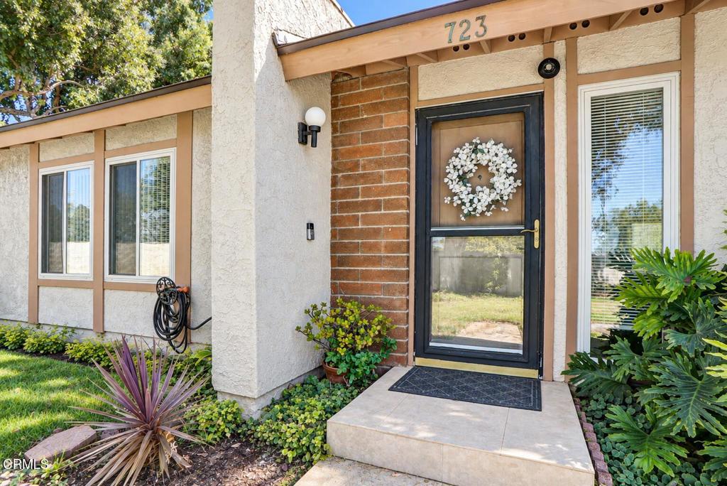 Properties 1 723 Nandina Place