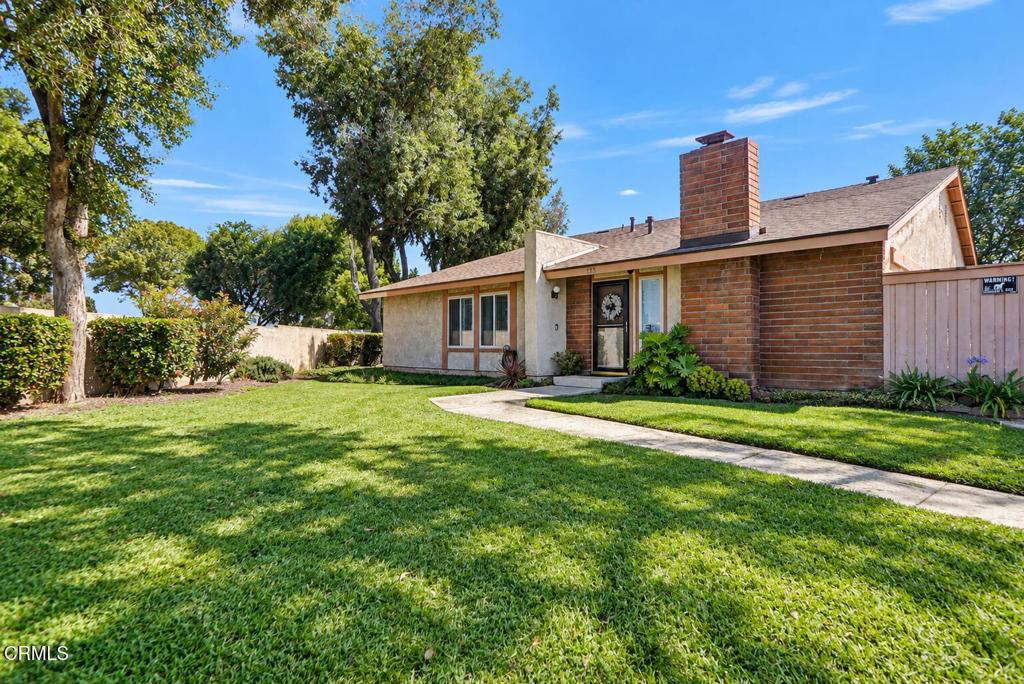 Properties 2 723 Nandina Place