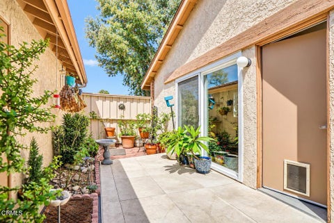 Tiny photo for 723 Nandina Place, Oxnard, CA 93036 (MLS # V1-38927)