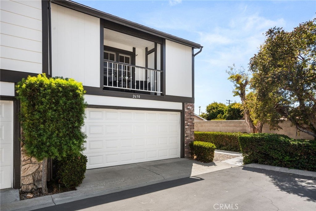 2650 W Meadowview Lane