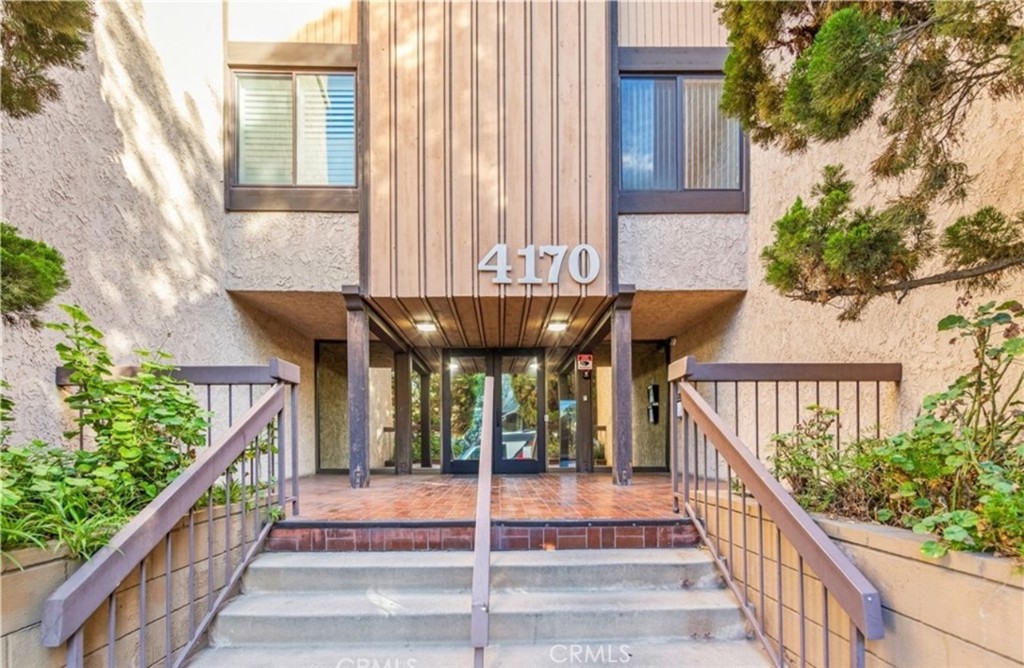 4170 Elm Avenue 213