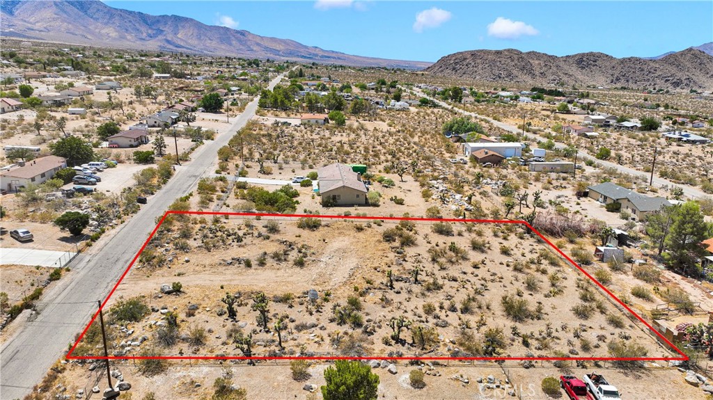 Discover the Beauty of the Gem Track!
Come enjoy breathtaking views from this 0.67-acre parcel nestled in the highly sought-after Gem Track area. This prime piece of land offers the perfect opportunity to build your dream home or add a valuable asset to your real estate portfolio.
Water is provided by Golden State Water Company and electricity is available through Edison — both conveniently located at the road for easy access.
With views that will last a lifetime, this lot offers endless potential. Whether you're a homeowner or investor, this property won’t disappoint. Sellers are motivated and have priced it to sell — don’t miss your chance to own a piece of this scenic and serene location!