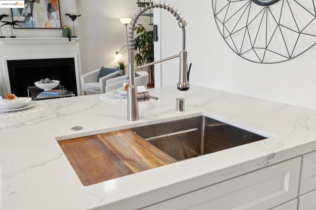 BRICKYARD COVE - Residential