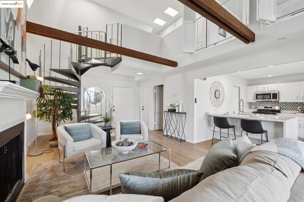 BRICKYARD COVE - Residential