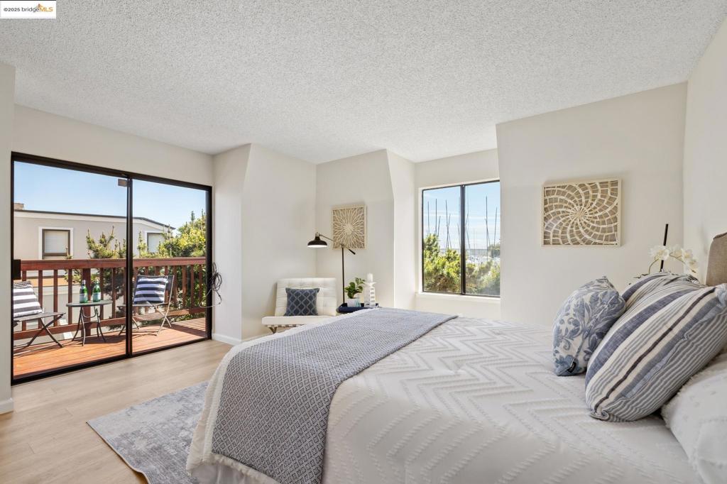 BRICKYARD COVE - Residential