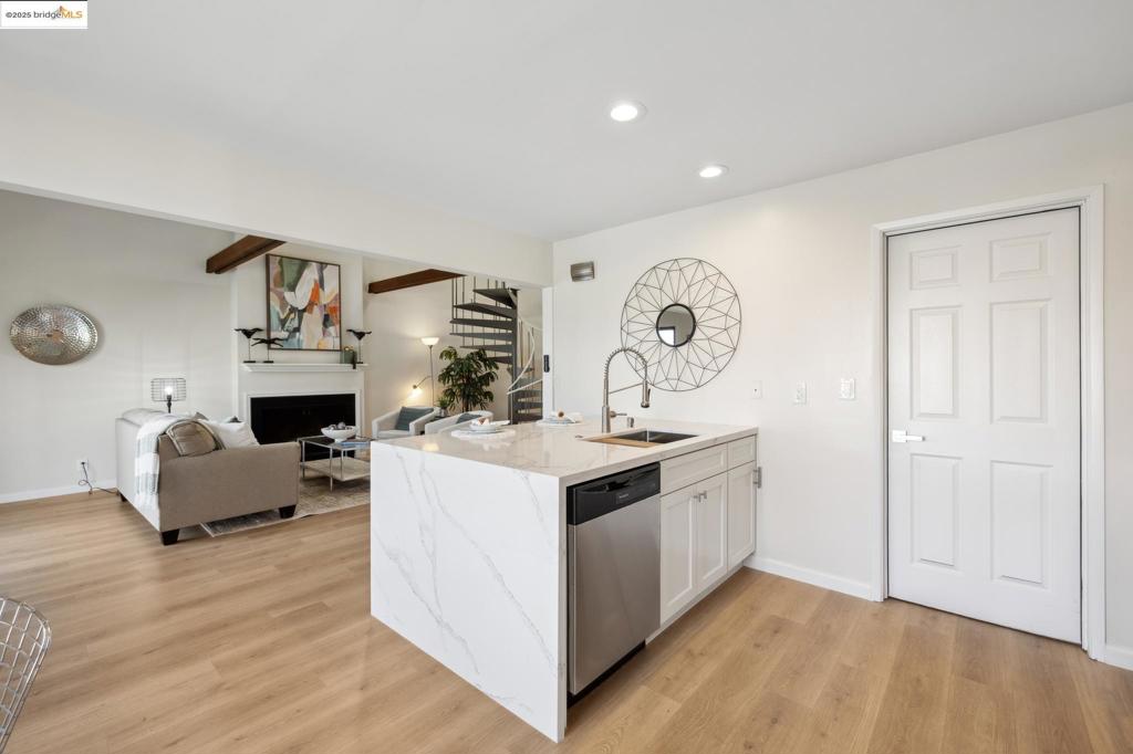 BRICKYARD COVE - Residential