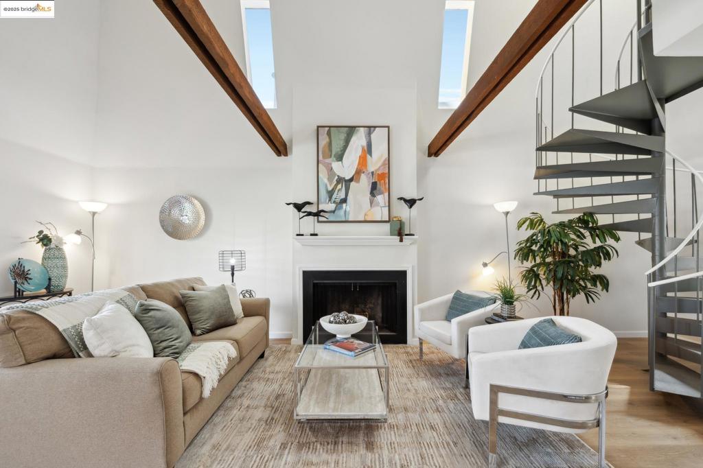 BRICKYARD COVE - Residential