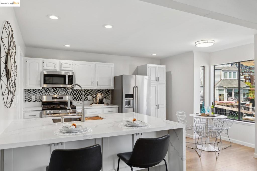 BRICKYARD COVE - Residential