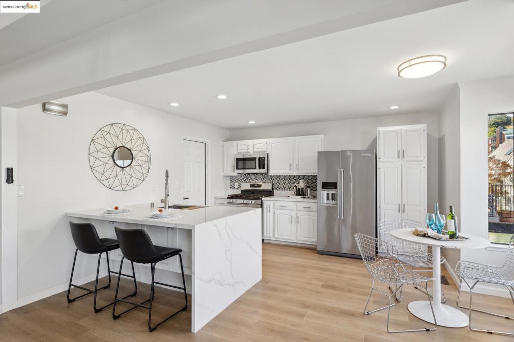 BRICKYARD COVE - Residential