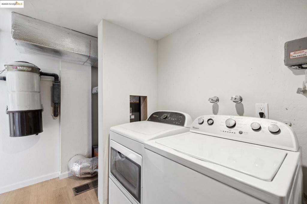 BRICKYARD COVE - Residential