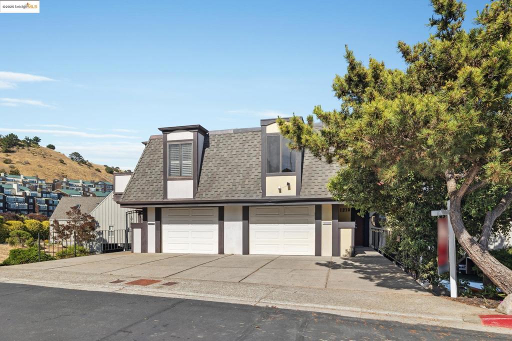 BRICKYARD COVE - Residential