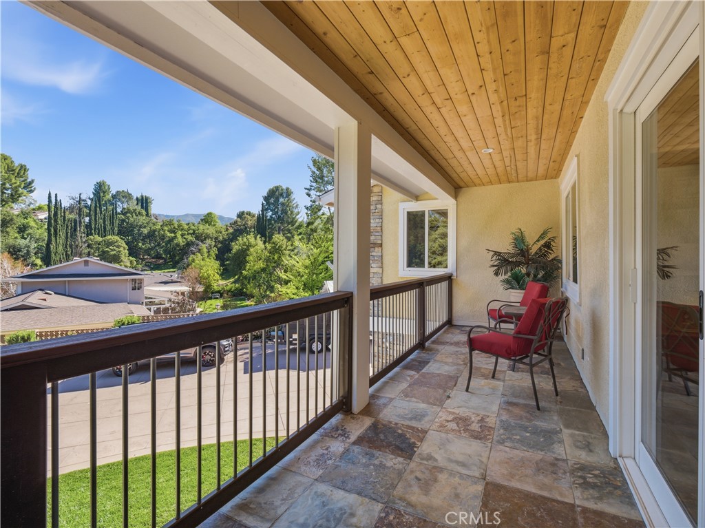 Canyon Country, California, 91387, United States, 6 Bedrooms Bedrooms, ,4 BathroomsBathrooms,Residential,Active,2027785