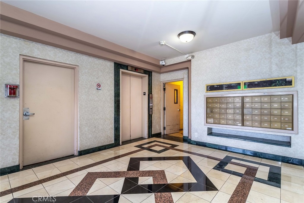 14050 Magnolia Boulevard