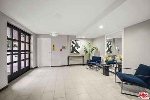 Photo of 11737 Darlington Avenue #104, Los Angeles, CA 90049 (MLS # 26655389)