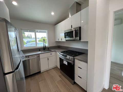 Photo of 6503 GEYSER Avenue, Reseda, CA 91335 (MLS # 26859089)