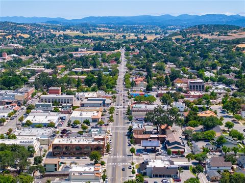 Tiny photo for 1444 Oak Street, Paso Robles, CA 93446 (MLS # NS26017580)