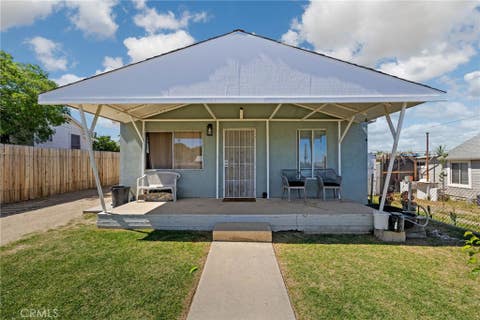 Photo of 511 Rose AVE, Taft, CA 93268 (MLS # IV26091121)