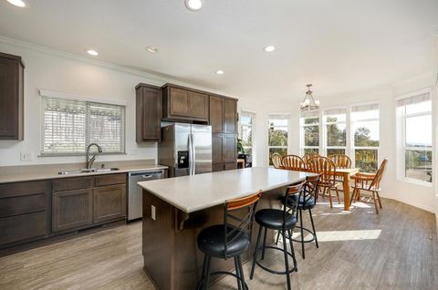 250 La Cresta Heights Rd Spc 12 El Cajon CA 92021