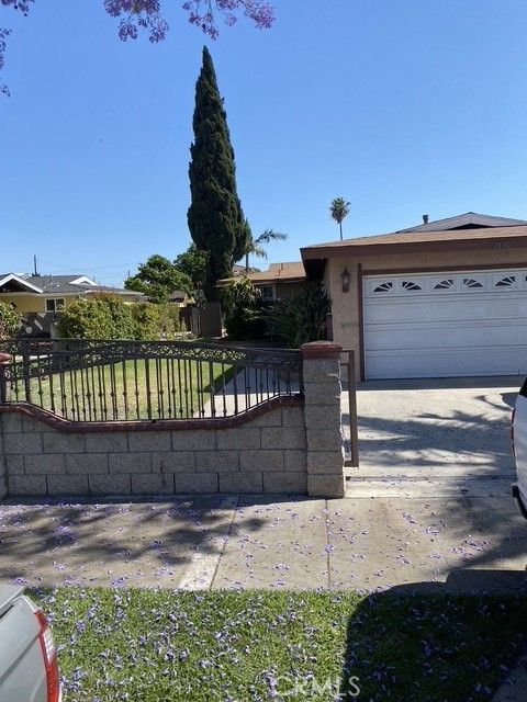 4100 Clara Street Cudahy CA 90201