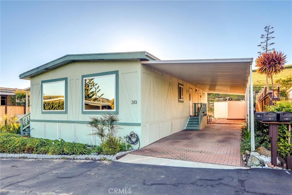 313 San Gabriel Avenue