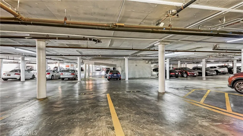 Pasadena, California 91101, United States, 1 Bedroom Bedrooms, ,1 BathroomBathrooms,Residential,Active,250737