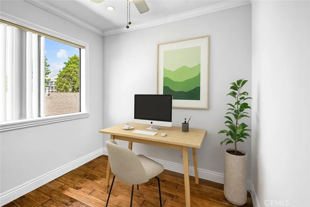 Pasadena, California 91101, United States, 1 Bedroom Bedrooms, ,1 BathroomBathrooms,Residential,Active,250737