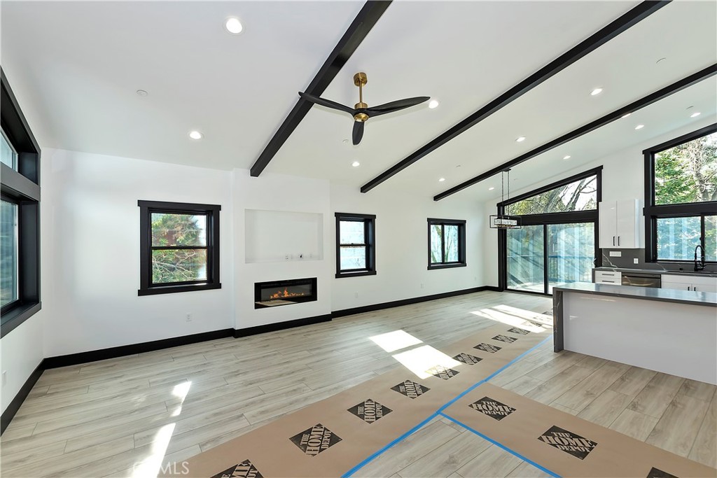556 Lucerne Drive
