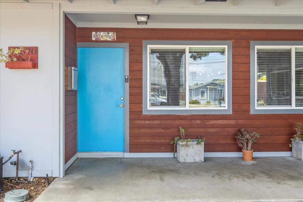 570 Casanova Avenue