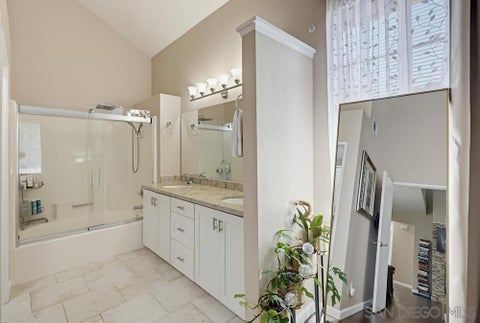 Tiny photo for 11440 Caminito La Bar #146, San Diego, CA 92126 (MLS # 260025173SD)