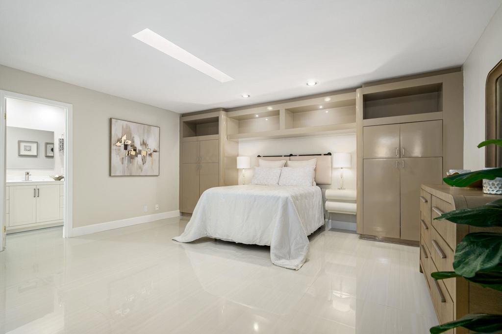 The Lakes Country Cl - Residential