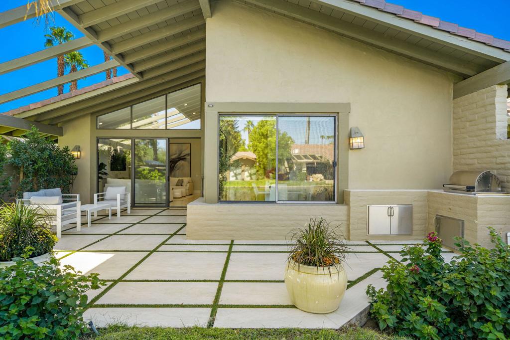 The Lakes Country Cl - Residential