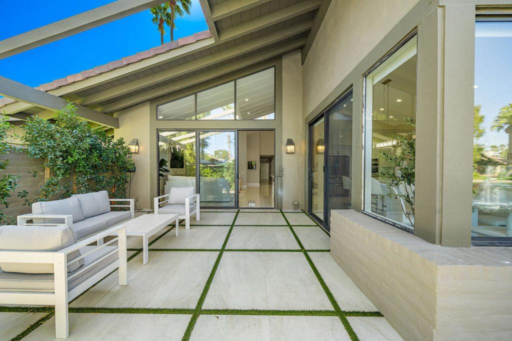 The Lakes Country Cl - Residential