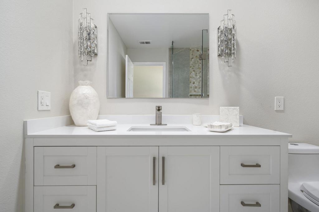 The Lakes Country Cl - Residential