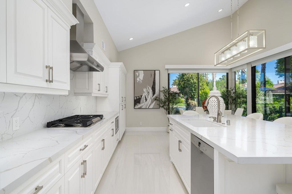 The Lakes Country Cl - Residential