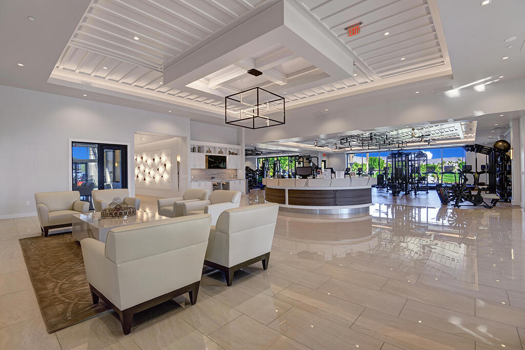 The Lakes Country Cl - Residential