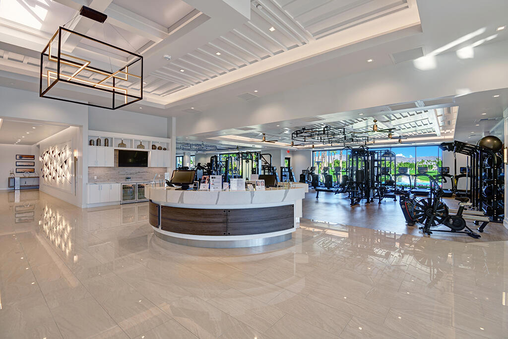 The Lakes Country Cl - Residential