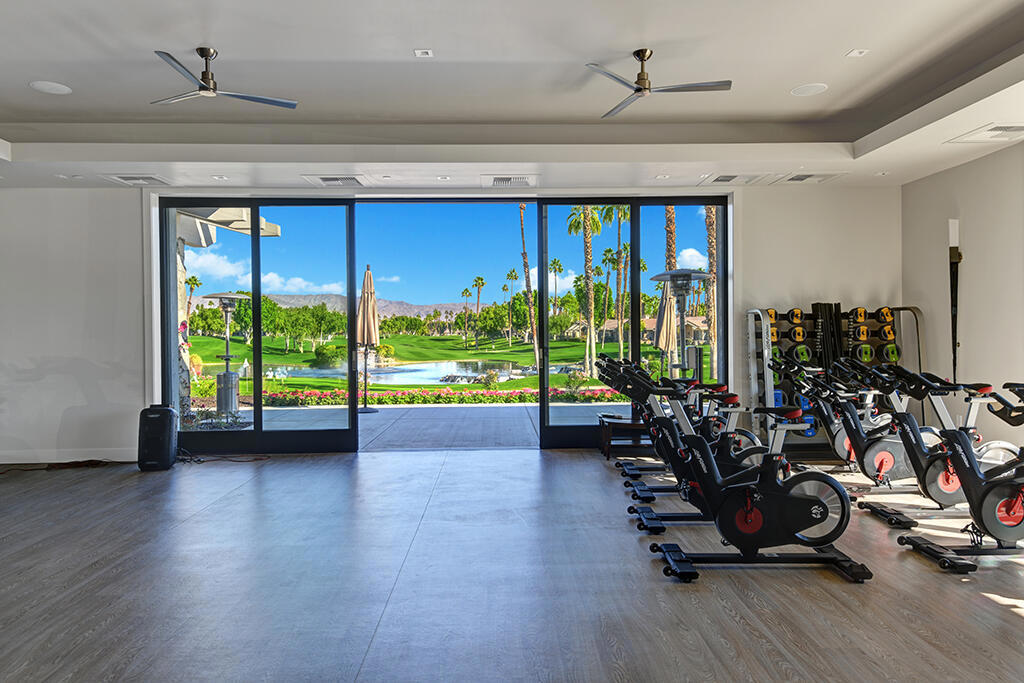 The Lakes Country Cl - Residential