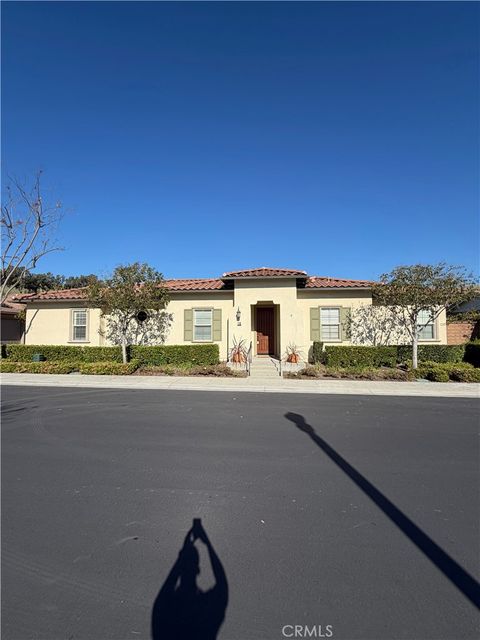 Photo of 15 Galan St, Rancho Mission Viejo, CA 92694 (MLS # OC26071327)