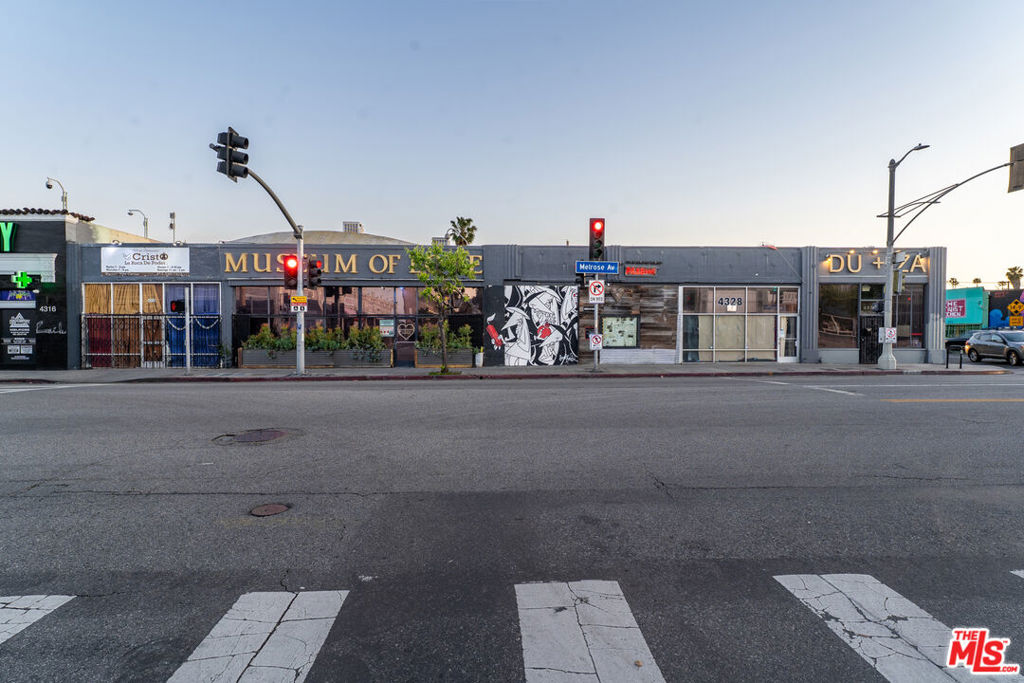 4318 Melrose Avenue