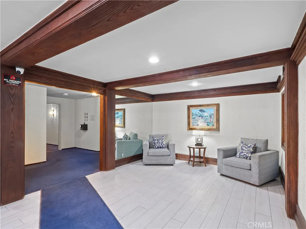 Valley Village, California 91607, United States, 2 Bedrooms Bedrooms, ,2 BathroomsBathrooms,Residential,Active,105125