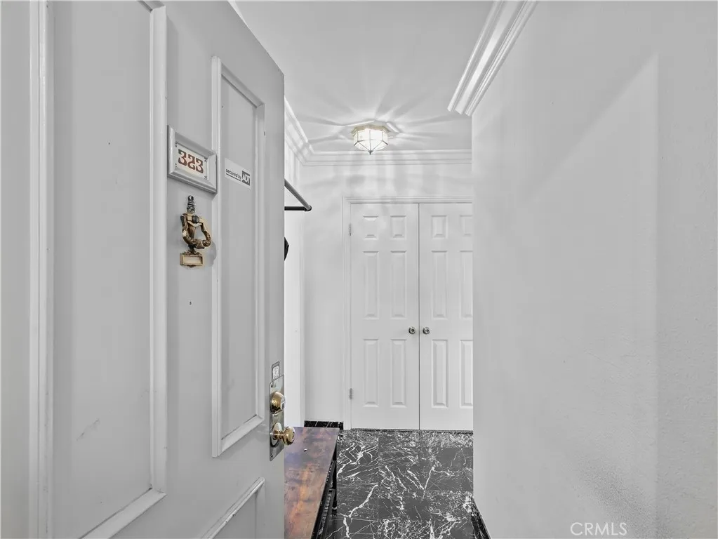 Valley Village, California 91607, United States, 2 Bedrooms Bedrooms, ,2 BathroomsBathrooms,Residential,Active,105125