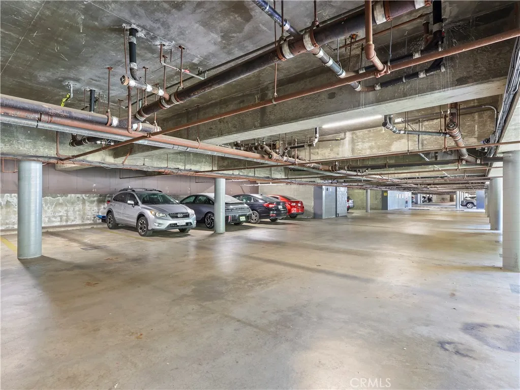 Valley Village, California 91607, United States, 2 Bedrooms Bedrooms, ,2 BathroomsBathrooms,Residential,Active,105125